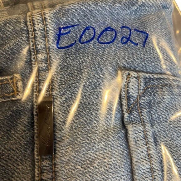 Kancan Button Fly Distressed Denim Jean Shorts Medium Light Wash Size 3 / 25 - Picture 8 of 8